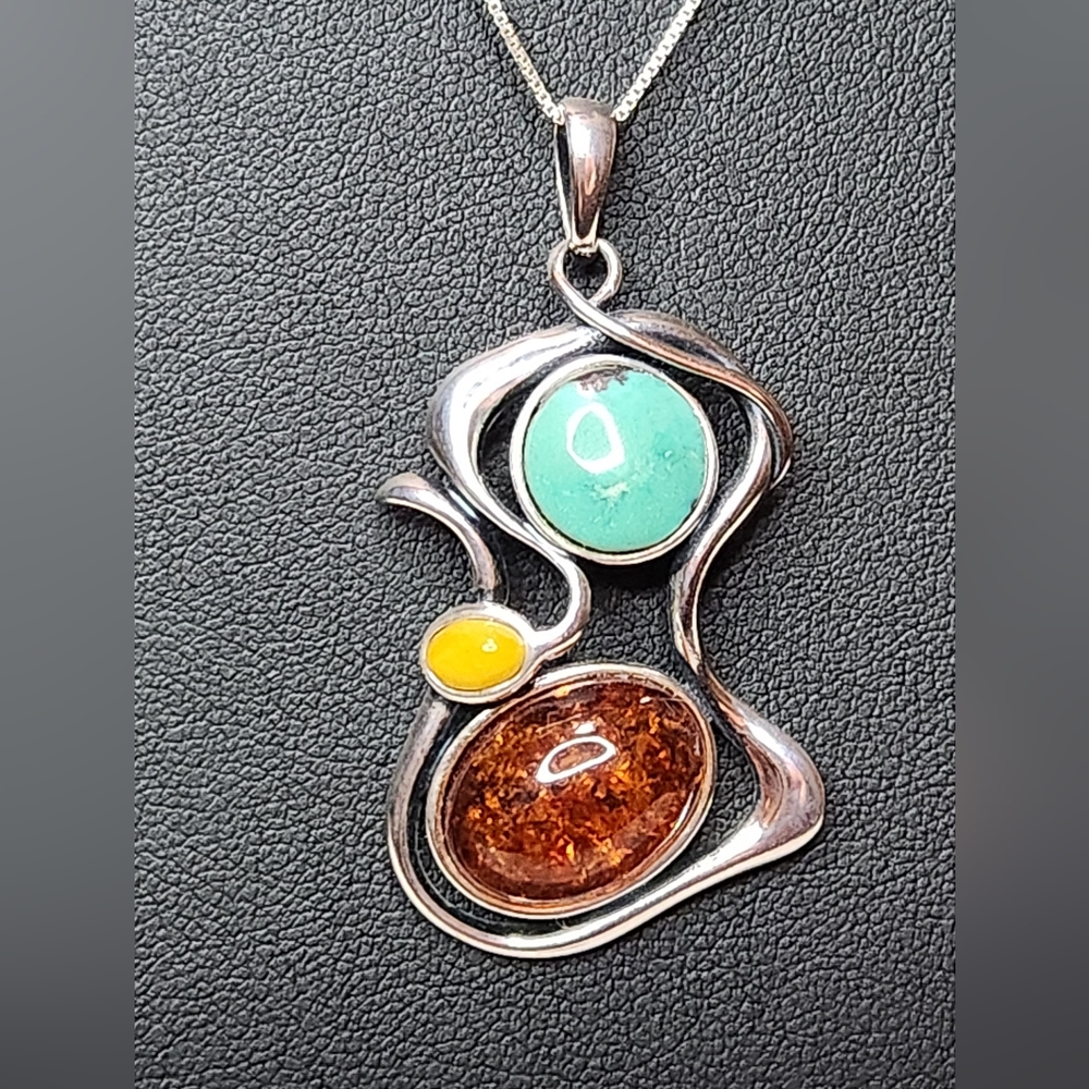 Silver 925 pendant with chain